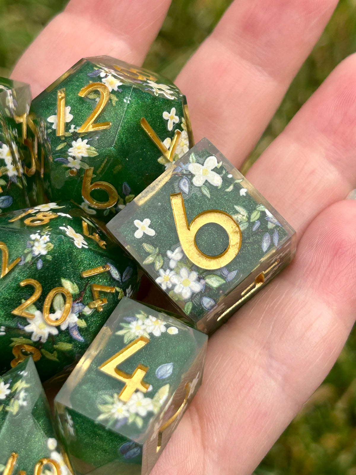 Emerald fields | 8-piece dice set