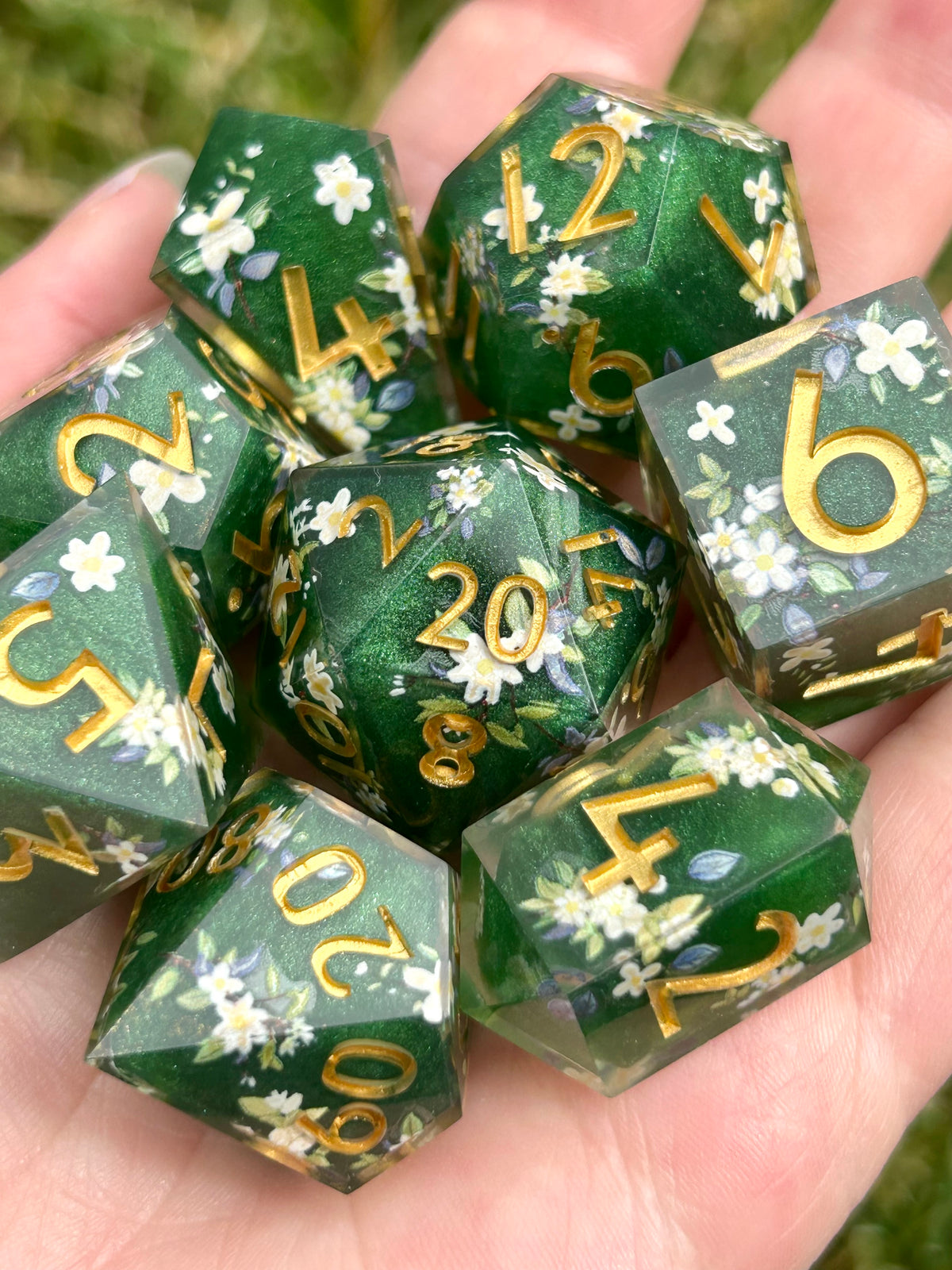 Emerald fields | 8-piece dice set