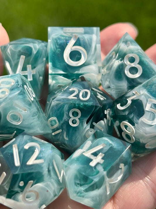 Lakehouse | 8-Piece Dice Set
